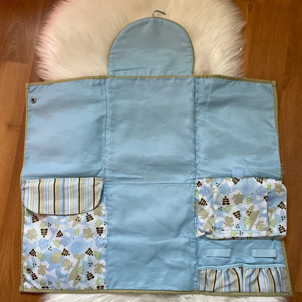 Gund Portable Baby Changing Pad Blue Green Pockets